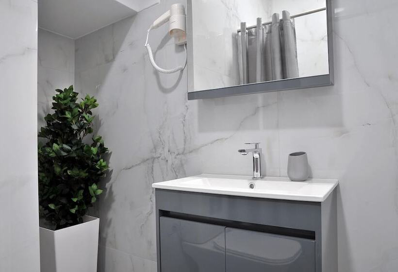 Alekos Luxury Suites Free 24h Transportation From   To Airport