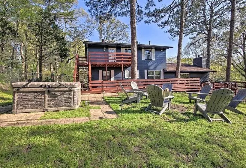 Beaver Lake Home ~ 8 Mi To Downtown Rogers!