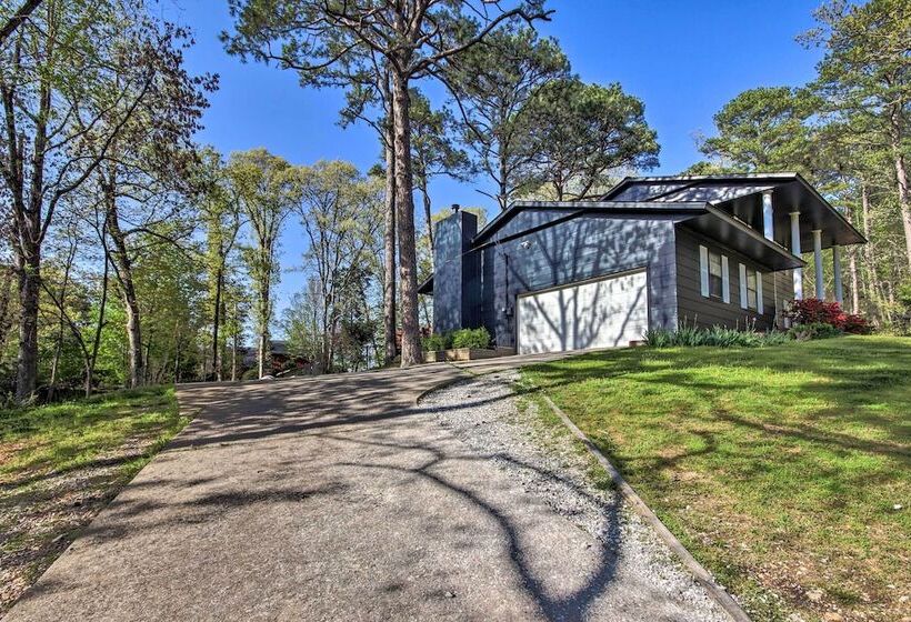 Beaver Lake Home ~ 8 Mi To Downtown Rogers!