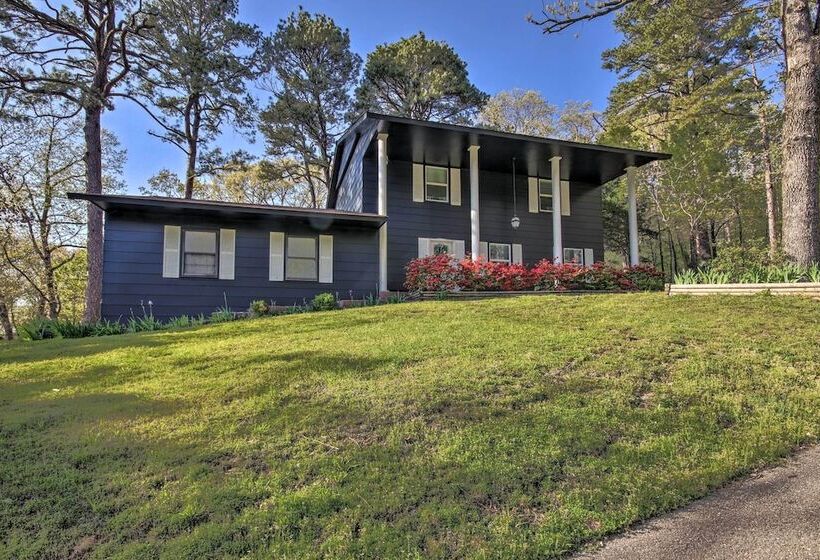 Beaver Lake Home ~ 8 Mi To Downtown Rogers!