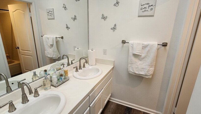 Bed & Breakfast Cse Property Group