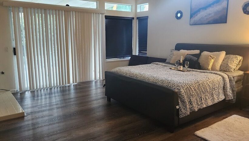 Bed & Breakfast Cse Property Group