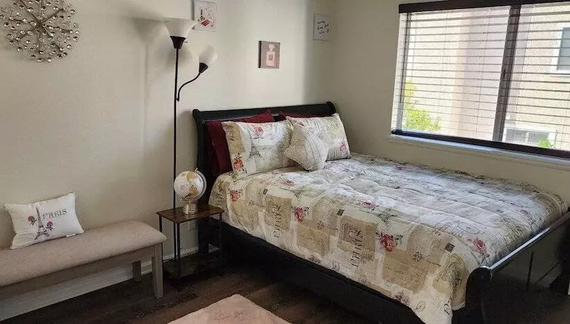 Aamiaismajoitus (B&B) Cse Property Group