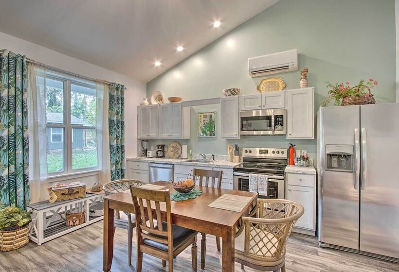 Blue Heron Brodheadsville Cottage: Hike & Ski!