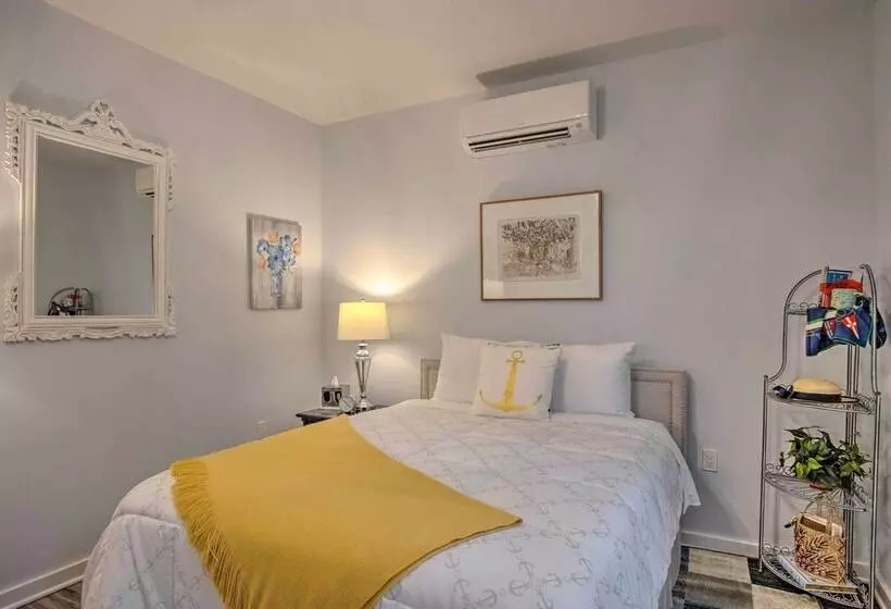 Blue Heron Brodheadsville Cottage: Hike & Ski!