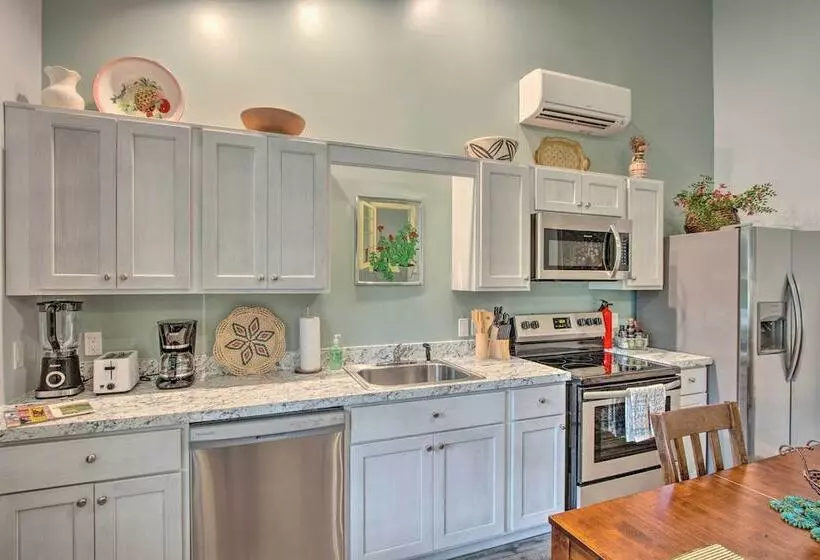 Blue Heron Brodheadsville Cottage: Hike & Ski!