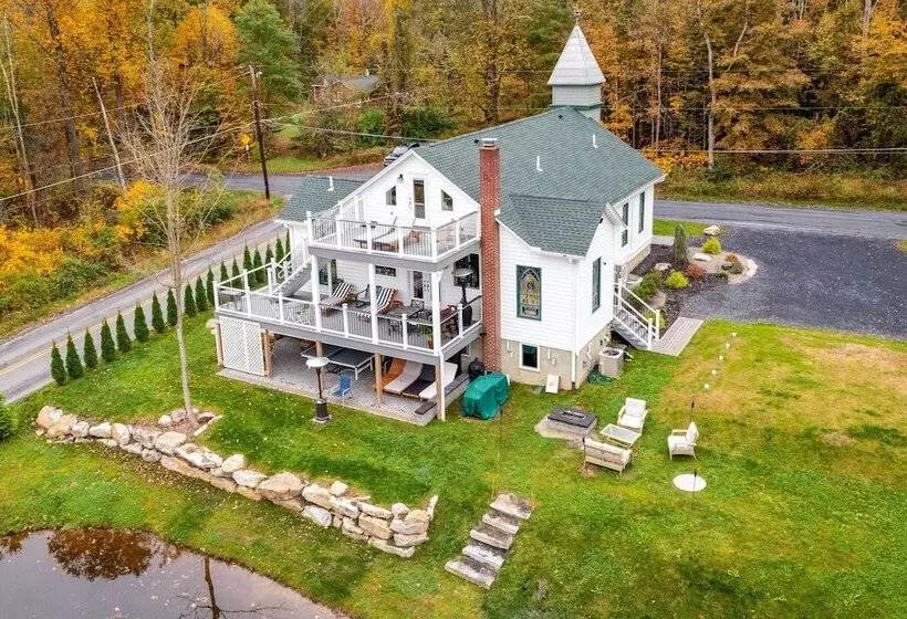 Blue Heron Brodheadsville Cottage: Hike & Ski!