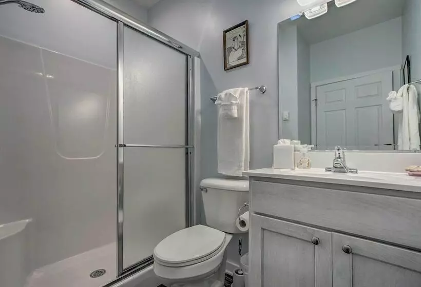 Blue Heron Brodheadsville Cottage: Hike & Ski!