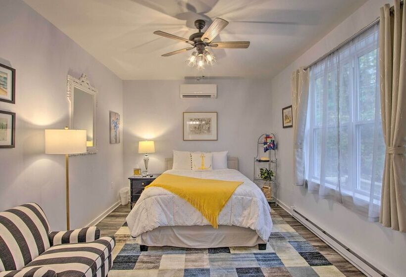 Blue Heron Brodheadsville Cottage: Hike & Ski!