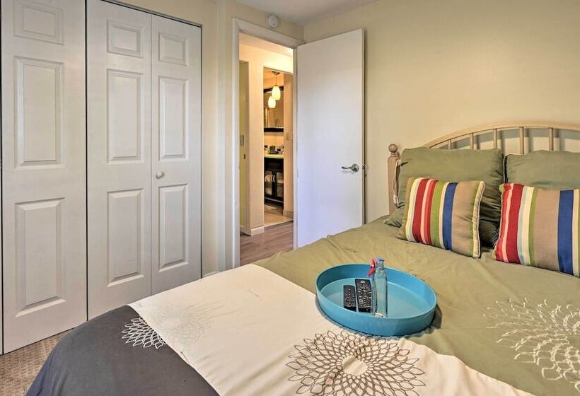 Breathtaking Castle Rock Lake Home: Waterfront Lot