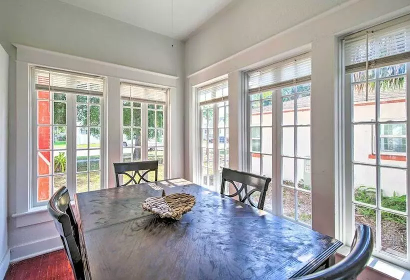 Bright & Airy Escape: 3 Mi To Melbourne Beach