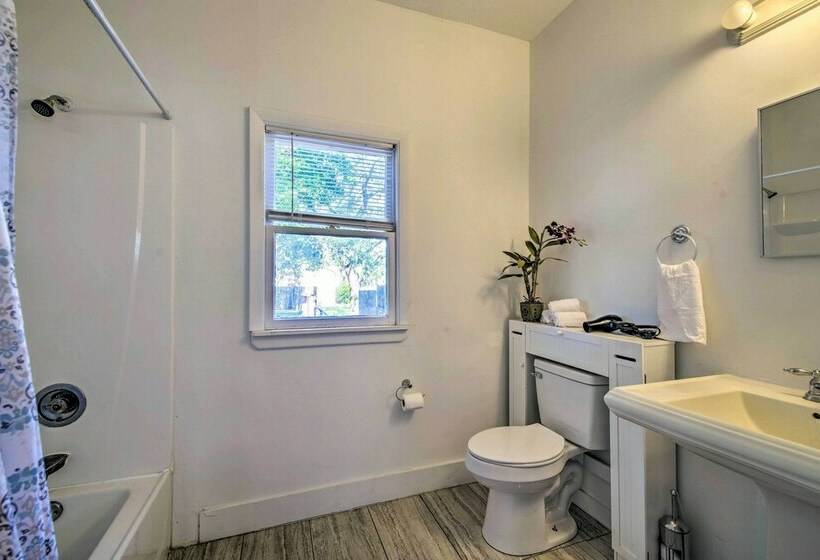 Bright & Airy Escape: 3 Mi To Melbourne Beach