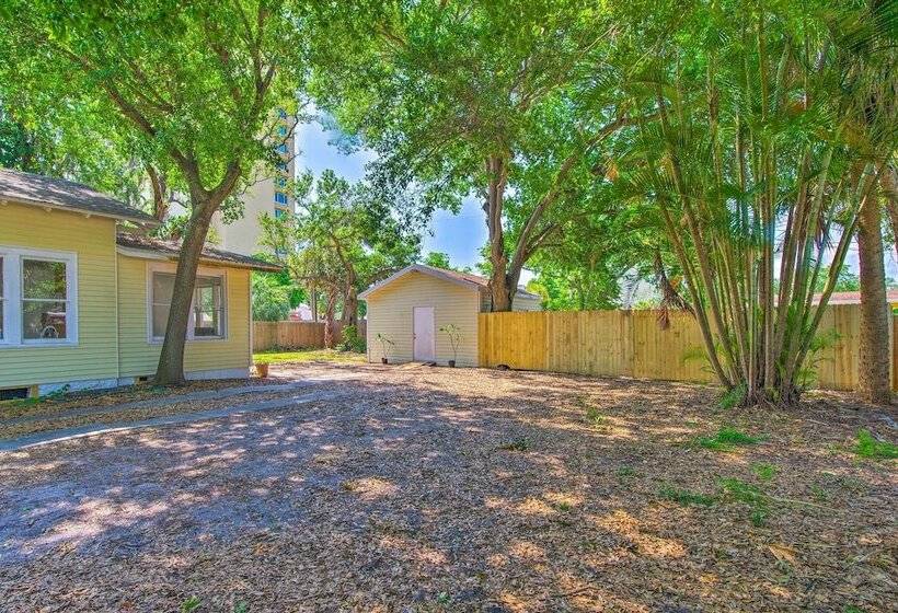 Bright & Airy Escape: 3 Mi To Melbourne Beach