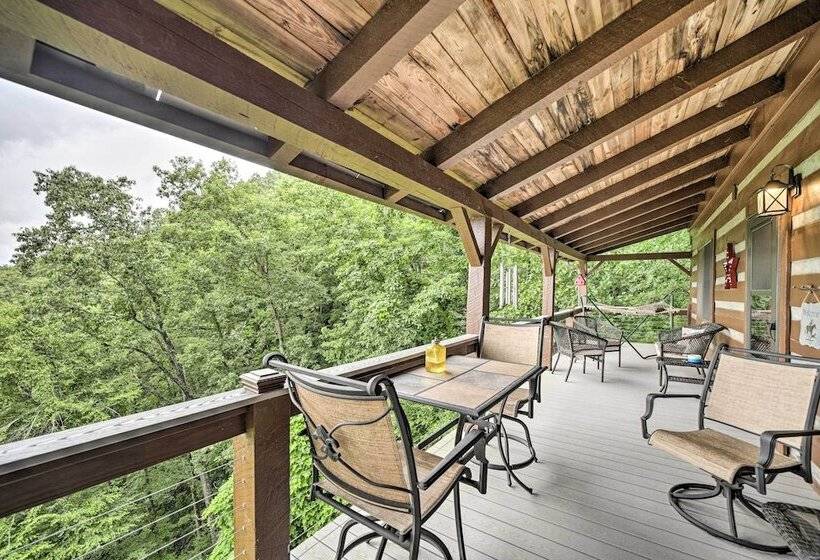 Bryson City Cabin W/ Hot Tub ~ 10 Mi To Dtwn!