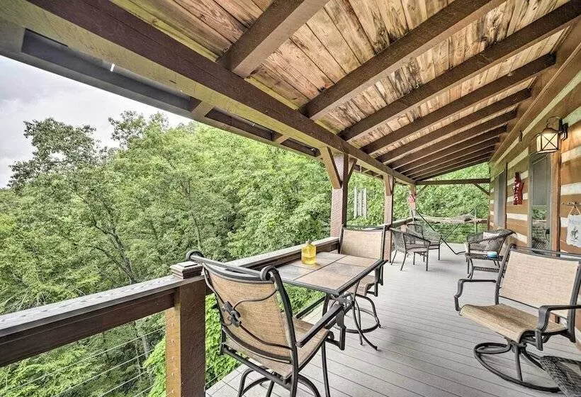 Bryson City Cabin W/ Hot Tub ~ 10 Mi To Dtwn!