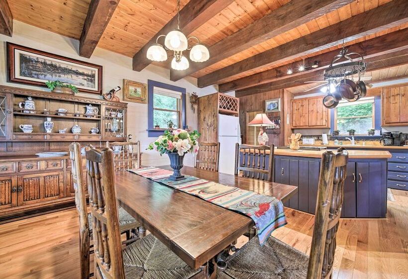 Bryson City Cabin W/ Hot Tub ~ 10 Mi To Dtwn!