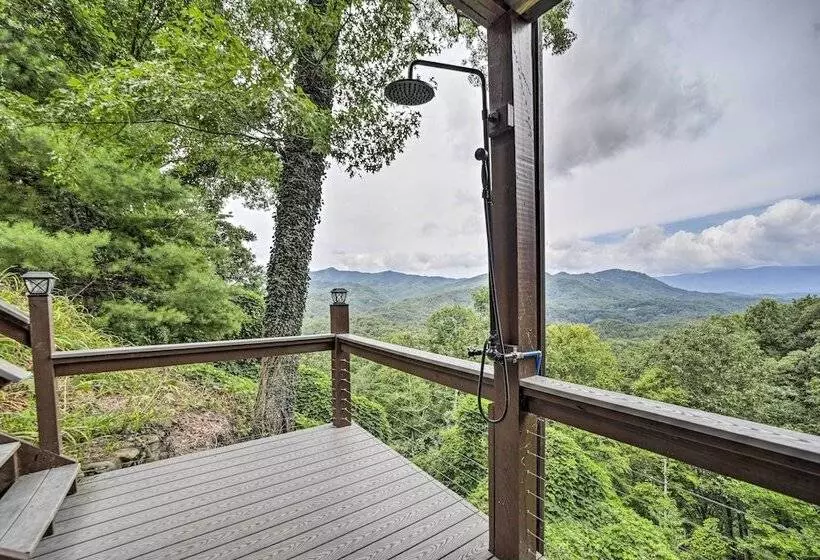 Bryson City Cabin W/ Hot Tub ~ 10 Mi To Dtwn!