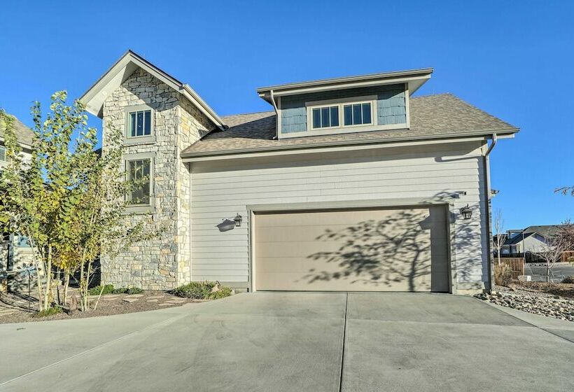 2 Mi To Town: Castle Rock Retreat W/ Fireplace!