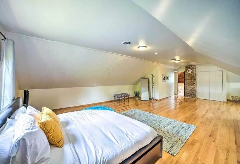 Cozy Abode ~ 3 Mi To Indiana Dunes Nat L Park