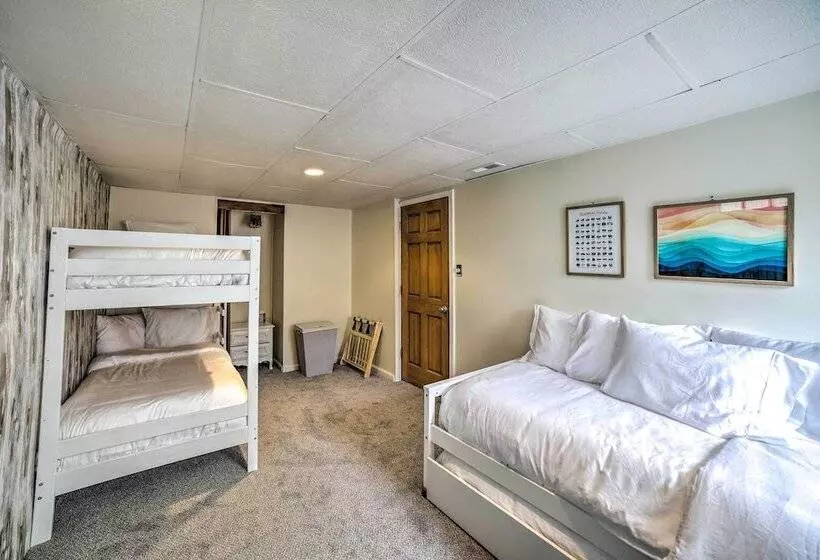 Cozy Abode ~ 3 Mi To Indiana Dunes Nat L Park