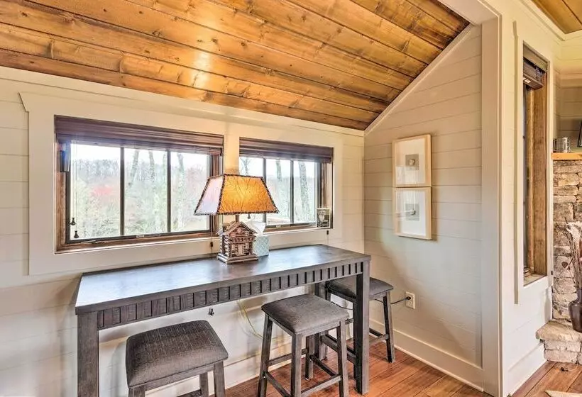 Putt Putt, Pickleball + Trails: Glenville Getaway