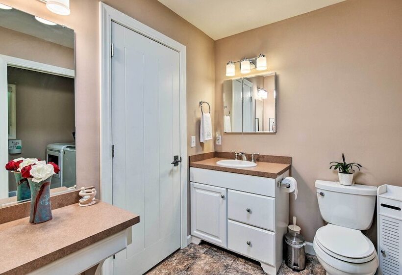 Cozy Hideaway W/ Grill, 17 Mi To Asheville