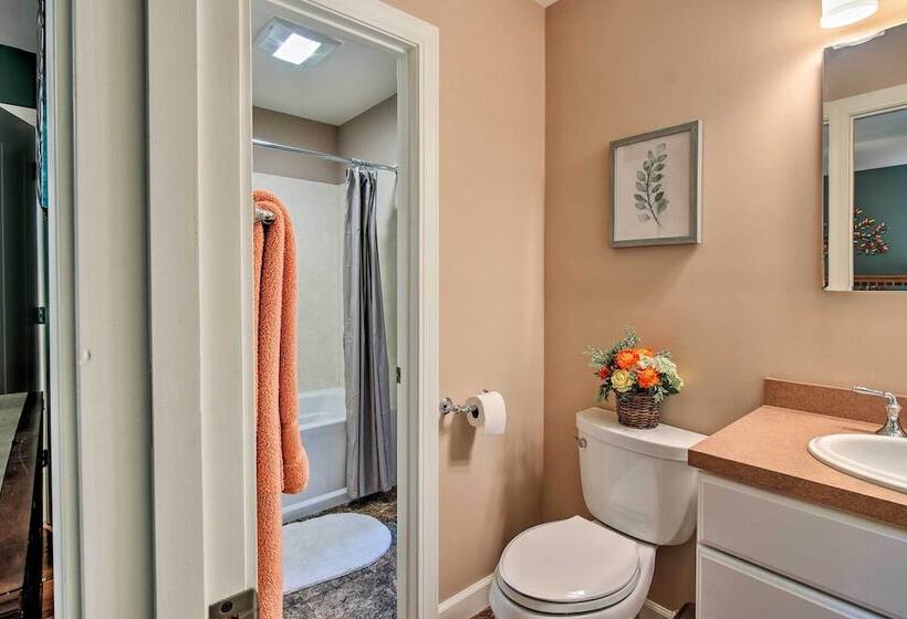 Cozy Hideaway W/ Grill, 17 Mi To Asheville