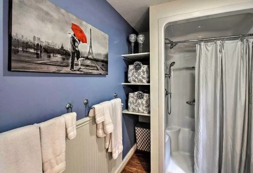 Cozy Hideaway W/ Grill, 17 Mi To Asheville