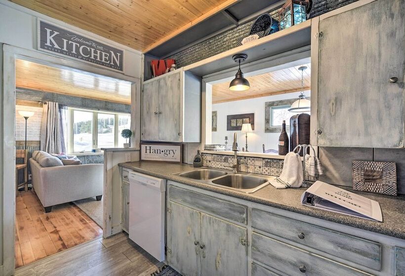 Family Home   Walk To Town & Balsam Lake!