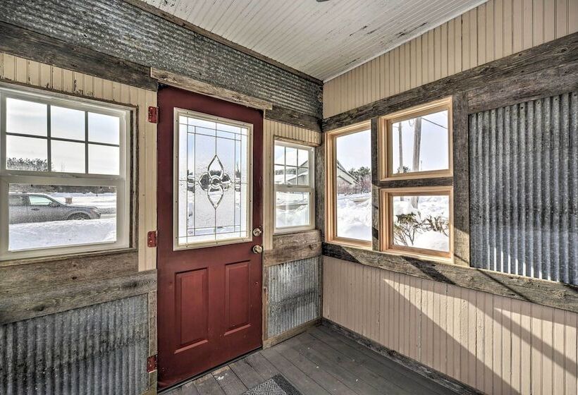 Family Home   Walk To Town & Balsam Lake!