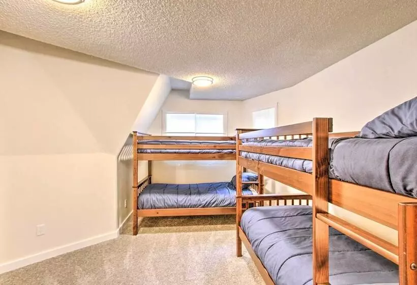 Geodesic Dome House W/ Scenic Views + Hot Tub