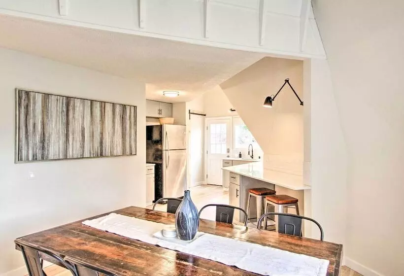 Geodesic Dome House W/ Scenic Views + Hot Tub