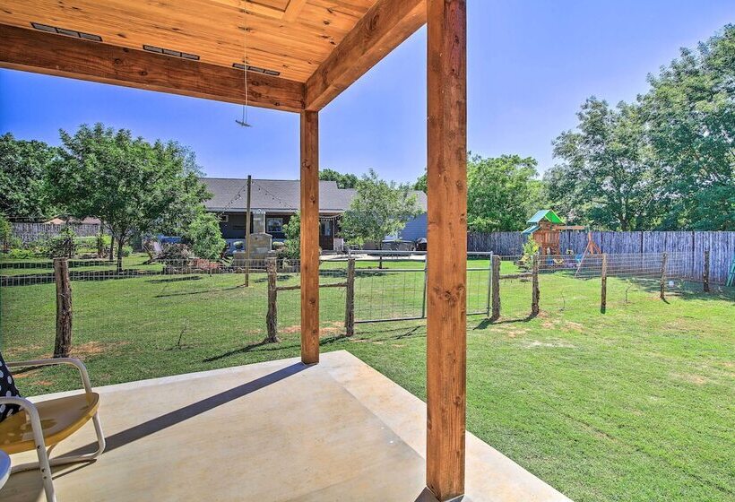 Hill Country Escape: Hike, Swim, & Drink Wine