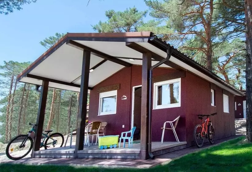 ホテル Camping Urbión