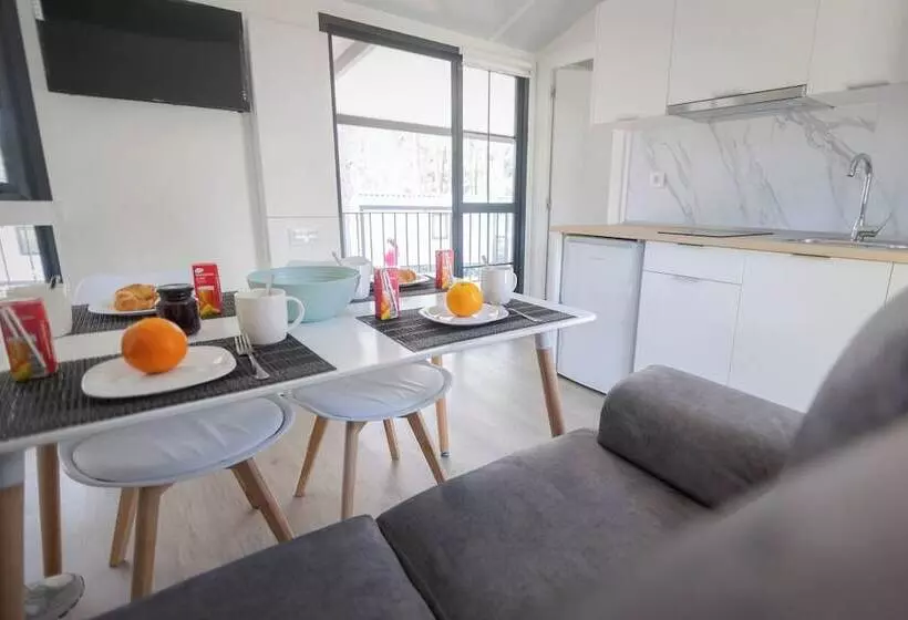 ホテル Camping Urbión