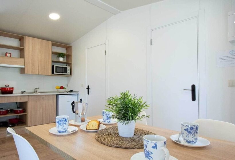 בית מלון כפרי Camping Urbión