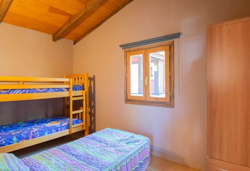 בית מלון כפרי Camping Urbión