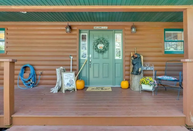 Beaver Lake Home W/ Game Room, Boat Slip & Views!