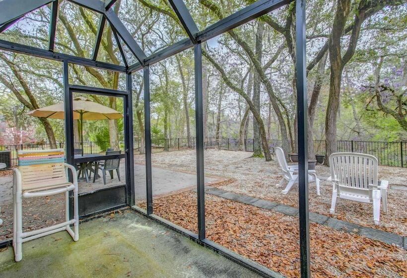 House W/ Yard + River Views Near Myrtle Beach