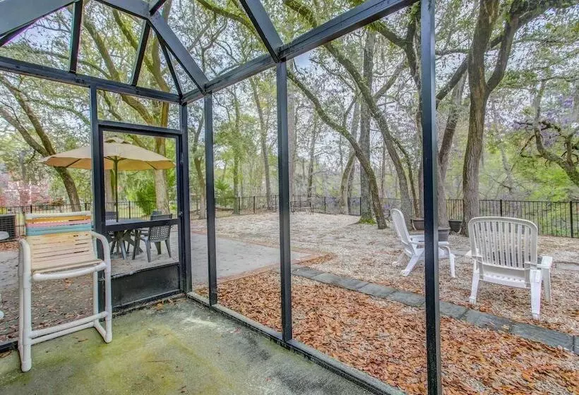 House W/ Yard + River Views Near Myrtle Beach