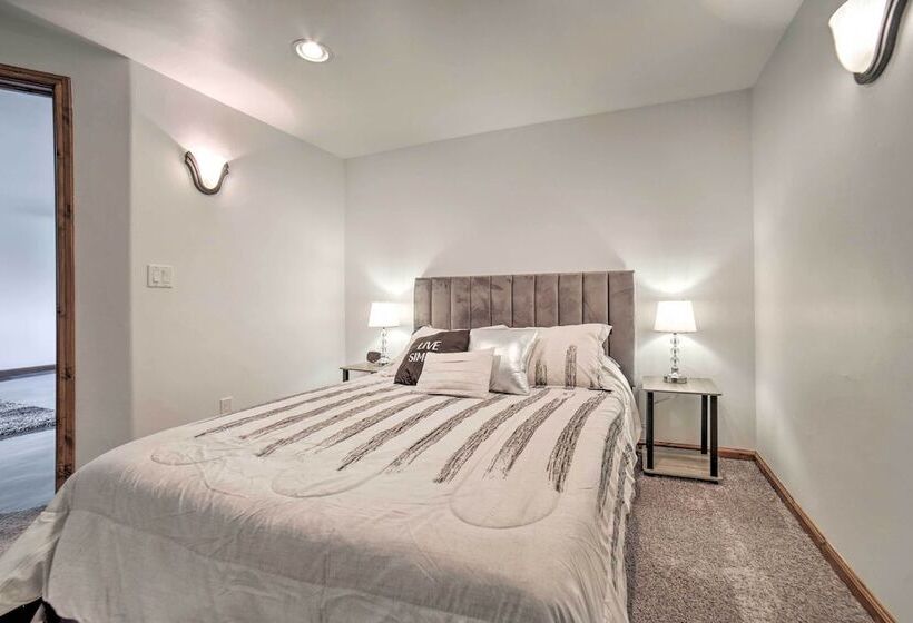 Idyllic Idaho Falls Retreat W/ River Views!