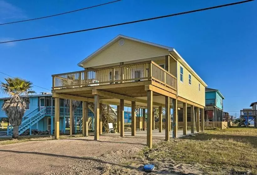 Luxe Surfside Beach Getaway, Steps To Ocean!