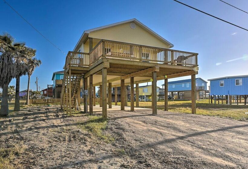 Luxe Surfside Beach Getaway, Steps To Ocean!