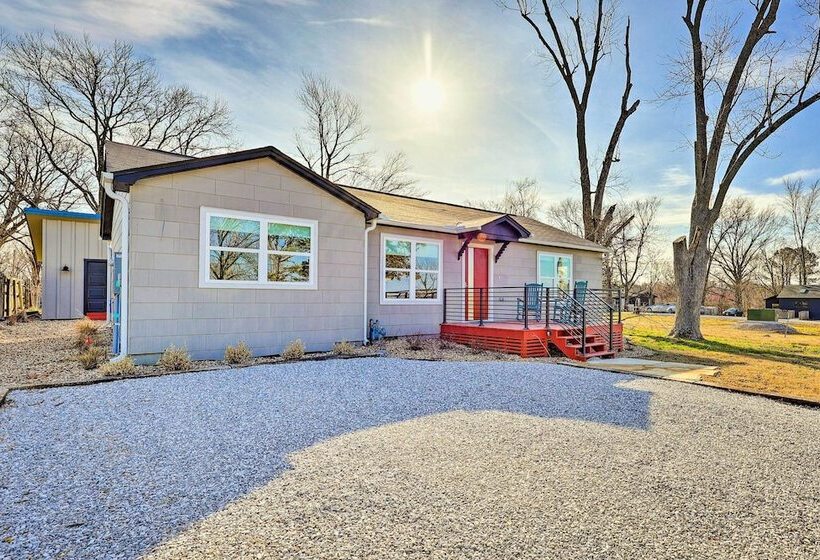 Modern Bentonville Home: Mountain Biker S Paradise