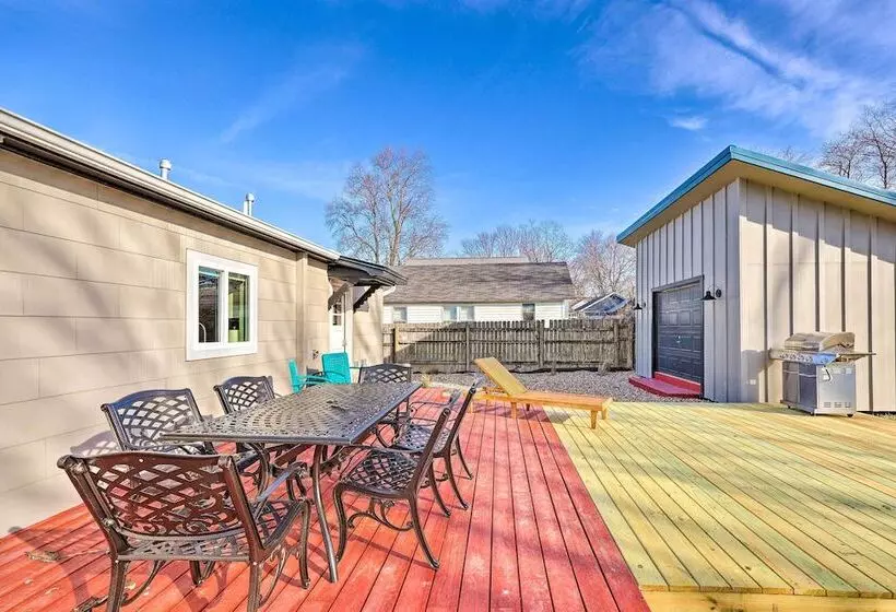 Modern Bentonville Home: Mountain Biker S Paradise