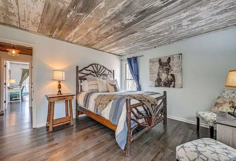 Mountain Bearadise Home W/ Mountain Views