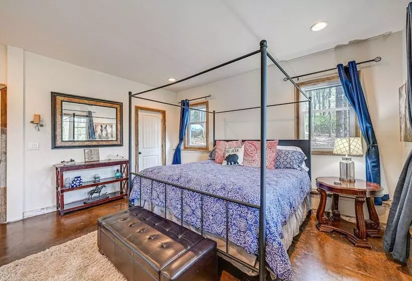 Mountain Bearadise Home W/ Mountain Views