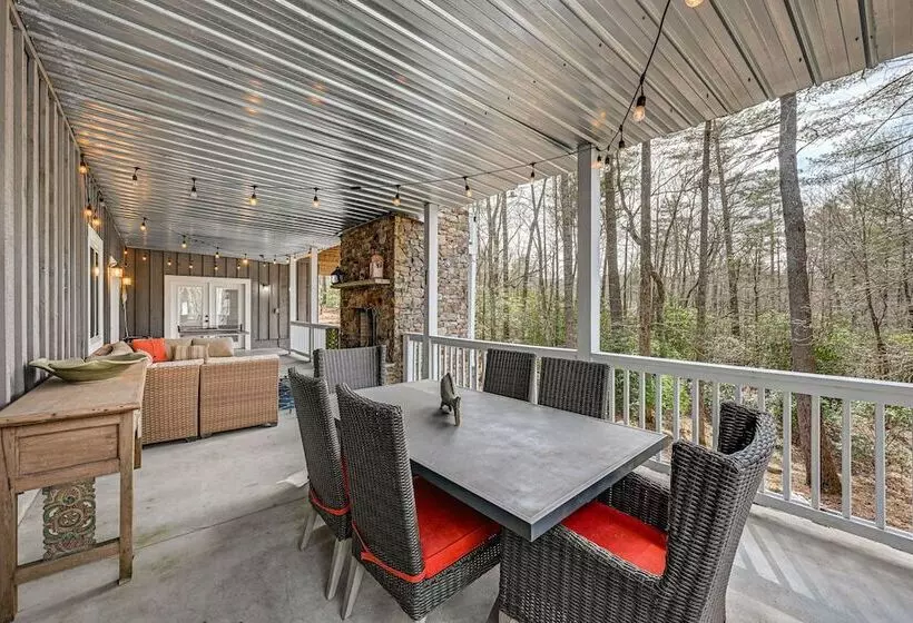 Mountain Bearadise Home W/ Mountain Views