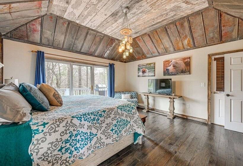 Mountain Bearadise Home W/ Mountain Views