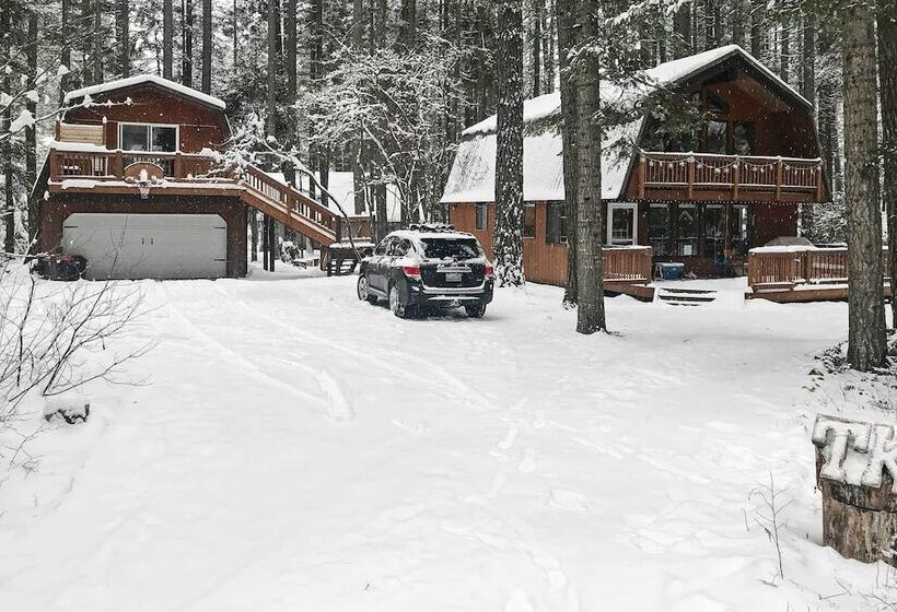 Mountain Chalet W/ Hot Tub By Cle Elum Lake!